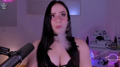 Snapshot of melanielipps chatting on 12-02-24, 07:16 Melanie  online show from 12-02-24, 07:16