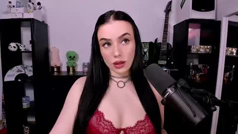 Snapshot of melanielipps chatting on 03-01-25, 05:27 Melanie  online show from 03-01-25, 05:27