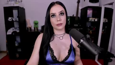 Snapshot of melanielipps chatting on 03-03-25, 04:35 Melanie  online show from 03-03-25, 04:35