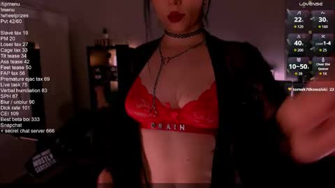 Snapshot of melanielipps chatting on 09-29-25, 06:02 Melanie  online show from 09-29-25, 06:02