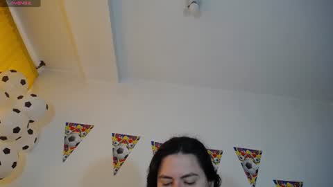 Melanie Parker online show from 06-16-26, 01:14