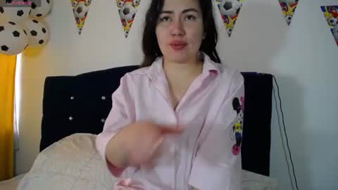 Melanie Parker online show from 07-11-26, 03:15