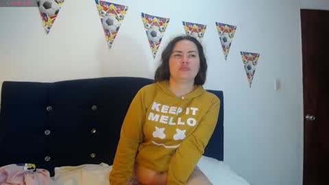Melanie Parker online show from 07-16-26, 07:09
