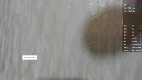        online show from 10-12-25, 01:43