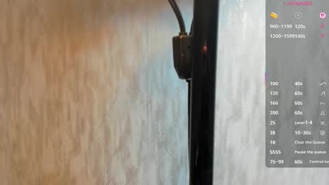        online show from 12-03-25, 12:47