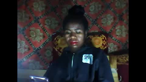 melanih online show from 09-27-25, 10:04