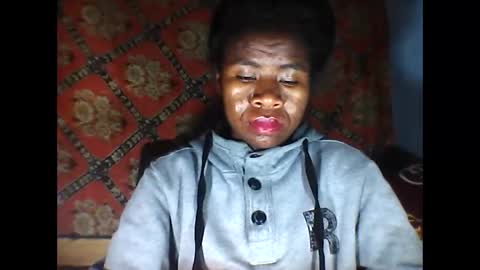 melanih online show from 10-27-25, 10:03