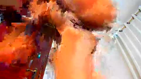 Snapshot of melanin_fire chatting on 03-10-25, 05:39 zoey online show from 03-10-25, 05:39