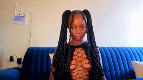 Snapshot of melanin_sassy96 chatting on 05-26-26, 06:09 bad lil shawry online show from 05-26-26, 06:09