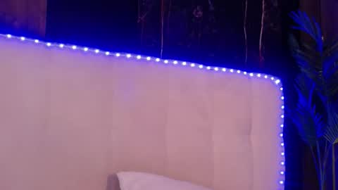 melanniebrown online show from 03-25-26, 04:40