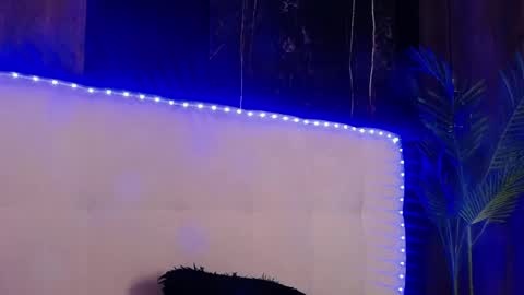 melanniebrown online show from 04-21-26, 04:52