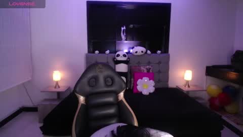 melanny_petite online show from 07-12-26, 11:45