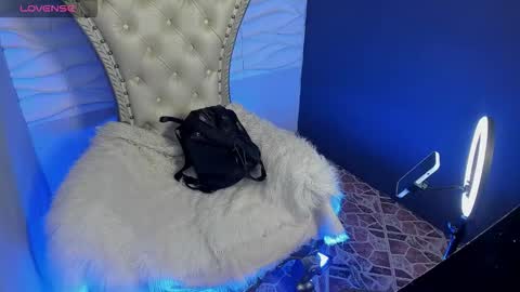 Snapshot of melany_27 chatting on 02-10-26, 11:36 Melany online show from 02-10-26, 11:36