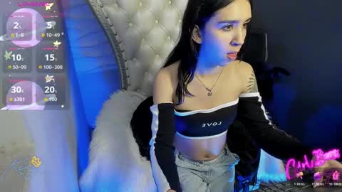 Snapshot of melany_27 chatting on 02-11-26, 10:42 Melany online show from 02-11-26, 10:42