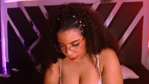 melany tylor online show from 11-09-25, 01:48