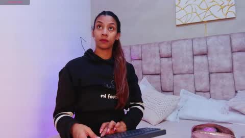 Snapshot of melanystone_ chatting on 04-30-26, 12:11 Melany online show from 04-30-26, 12:11