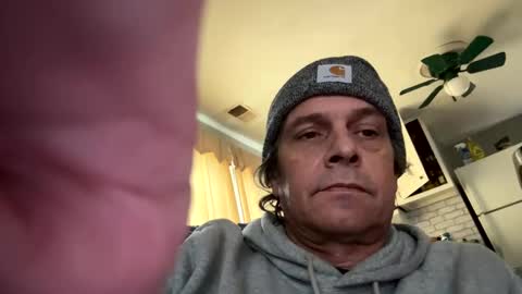 Snapshot of melays1972 chatting on 12-28-24, 07:22 Tan lines online show from 12-28-24, 07:22