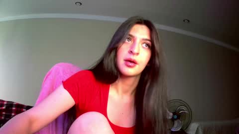 Snapshot of melena_caramel chatting on 05-12-26, 03:03 melena_caramel online show from 05-12-26, 03:03