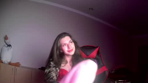 Snapshot of melena_caramel chatting on 05-28-26, 07:44 melena_caramel online show from 05-28-26, 07:44