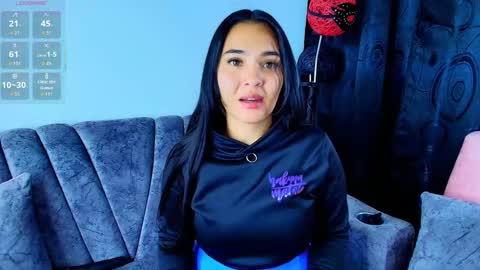    Independent model online show from 09-26-25, 03:10