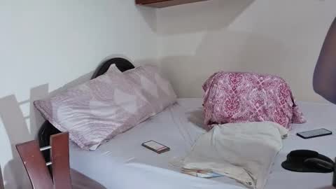 Snapshot of melihotxxx chatting on 11-13-25, 03:33 melihotxxx online show from 11-13-25, 03:33