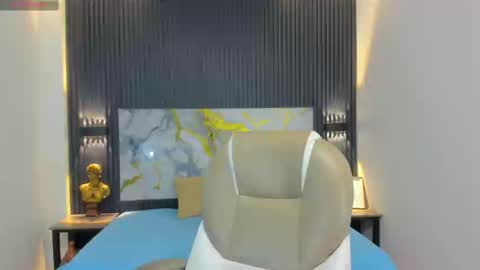 Snapshot of meliodas18_ chatting on 10-28-25, 03:43 Meliodas online show from 10-28-25, 03:43