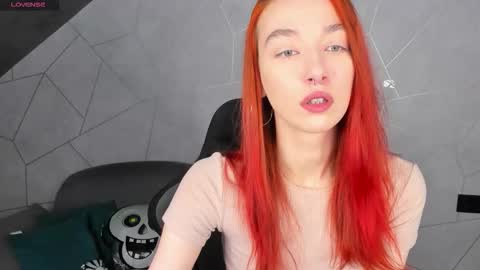 Melisa online show from 10-22-25, 01:28