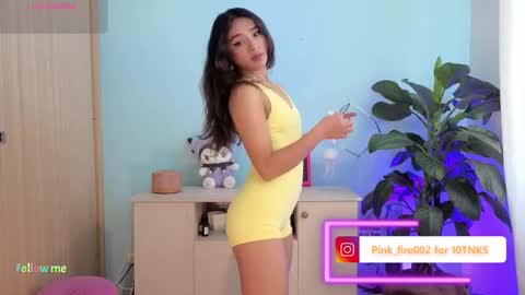 Melissa online show from 11-23-25, 03:01