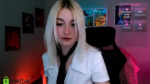 Snapshot of melisa_white1 chatting on 04-29-26, 07:20 Melisa online show from 04-29-26, 07:20