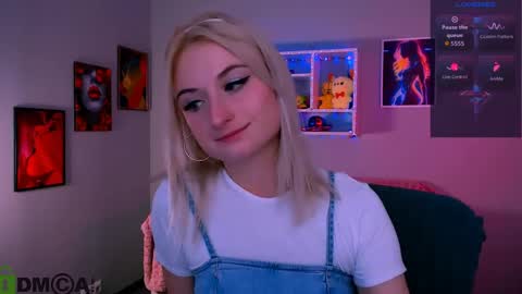 Snapshot of melisa_white1 chatting on 05-15-26, 07:10 Melisa online show from 05-15-26, 07:10