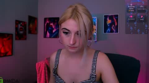 Snapshot of melisa_white1 chatting on 05-20-26, 07:31 Melisa online show from 05-20-26, 07:31