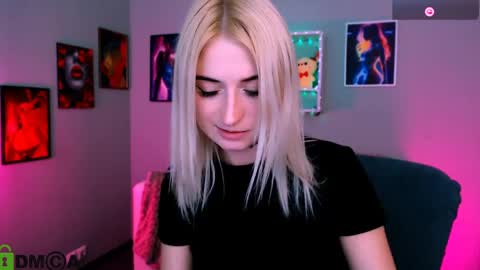 Snapshot of melisa_white1 chatting on 05-26-26, 07:21 Melisa online show from 05-26-26, 07:21