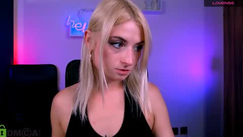 Snapshot of melisa_white1 chatting on 07-21-26, 07:16 Melisa online show from 07-21-26, 07:16