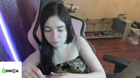 Snapshot of melisanilson chatting on 05-25-26, 10:49 melisanilson online show from 05-25-26, 10:49
