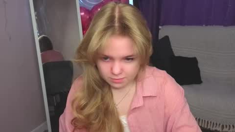 Sophia online show from 02-11-26, 05:34