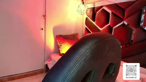 Lissa  online show from 04-19-26, 06:43