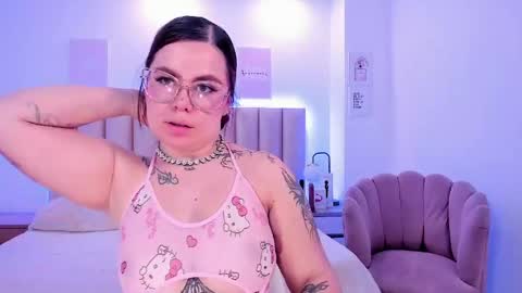 Snapshot of melissa_es chatting on 05-27-26, 08:17 melissa_es online show from 05-27-26, 08:17