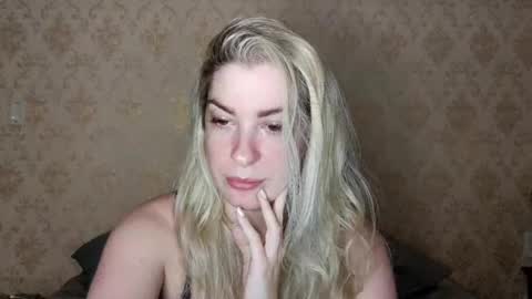 Melissa online show from 06-10-26, 02:01