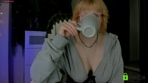 Melissa online show from 04-16-26, 09:39