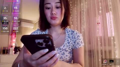 Snapshot of melissa_yamazaki chatting on 07-10-26, 03:11 Lisaa online show from 07-10-26, 03:11