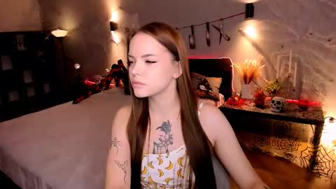 Melisa online show from 10-28-25, 02:15