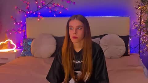 MelissaCrayzy online show from 11-11-25, 06:46