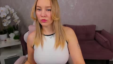 Snapshot of melissaking_ chatting on 05-27-26, 08:11 Melissa GTM2 1015 am- 1745am online show from 05-27-26, 08:11