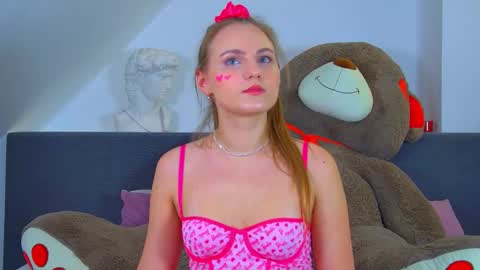 MelissaBerry online show from 10-27-25, 08:51