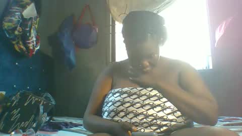 Snapshot of melissaperks chatting on 05-13-26, 07:39 Melissa online show from 05-13-26, 07:39