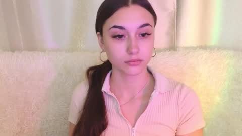 Snapshot of melissapristine chatting on 10-18-25, 02:47 Mel online show from 10-18-25, 02:47