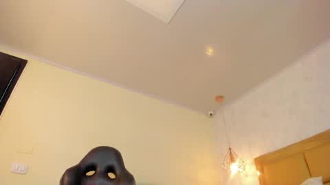 Snapshot of melissarouge chatting on 04-22-26, 07:48 online show from 04-22-26, 07:48