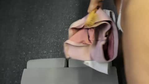   online show from 01-11-26, 11:59