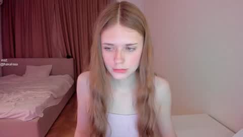 Snapshot of melissssa_bloom chatting on 06-26-26, 09:52 Melissa online show from 06-26-26, 09:52