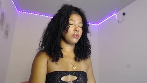 mell_rossi online show from 10-07-25, 07:49